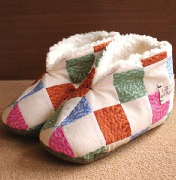 9 Cozy Slipper Patterns DIY Home Sweet Home